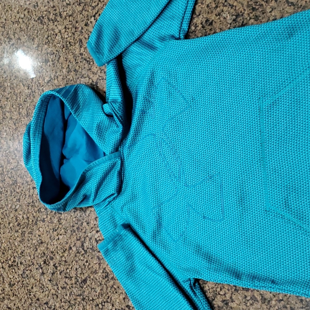 Under Armour Youth Turquoise Blue Girls Medium Hoodie